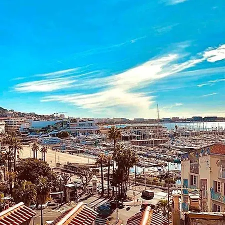 Cannes Centre Croisette Plage Palais Des Festivals